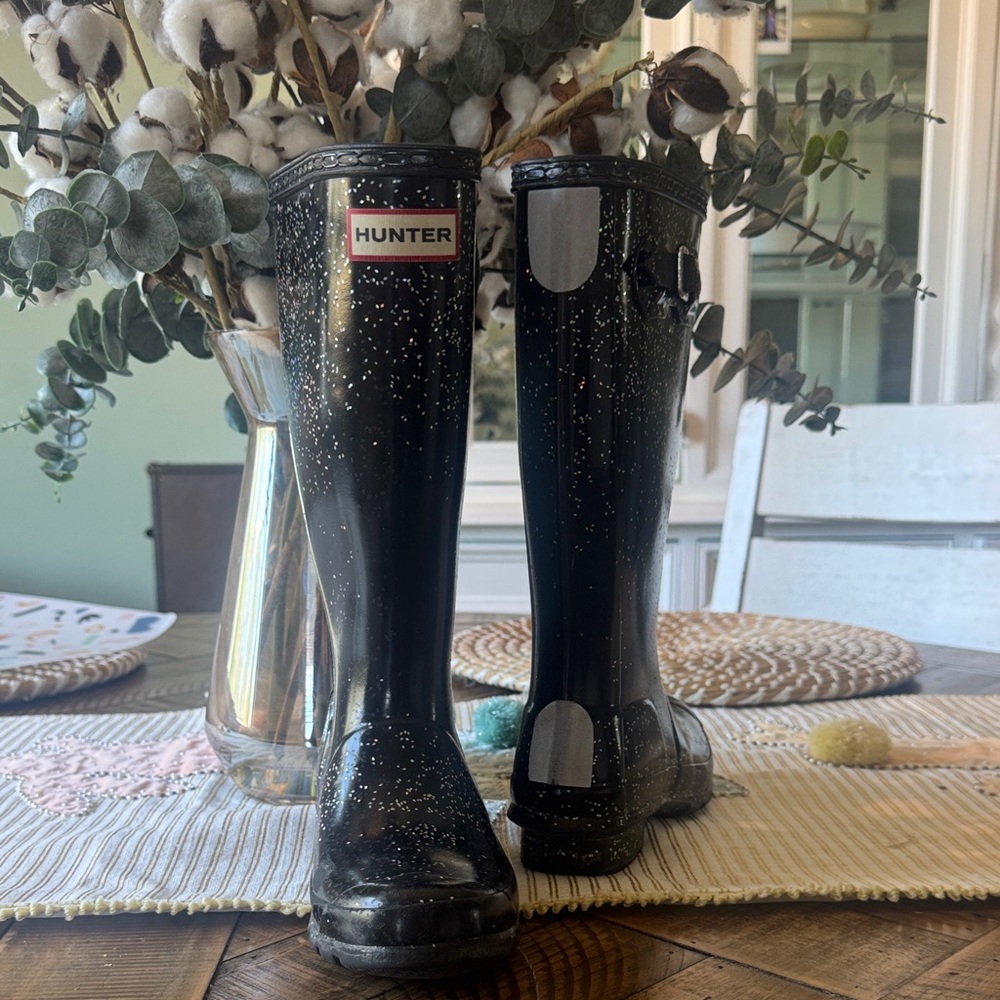 Hunter Black Speckle Gloss Rain Boots